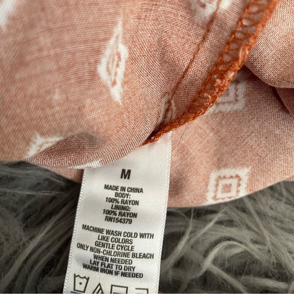 AEROPOSTALE geometric printed open back dress - Picture 5 of 7